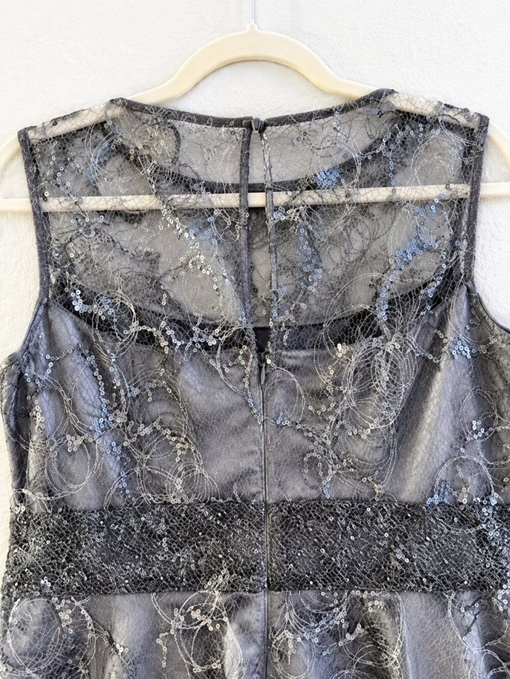 Kay Unger Silver Gray Sequin Lace Cocktail Dress Size 12 Embellished Formal - Picture 6 of 9